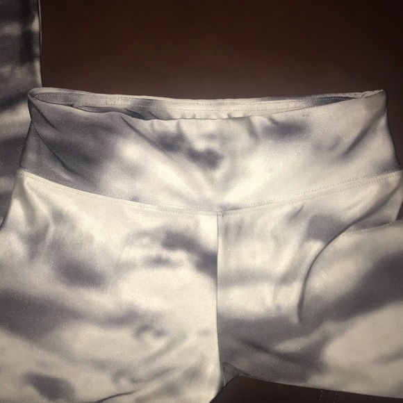 Justice Brand Workout Leggings - Picture 6 of 6